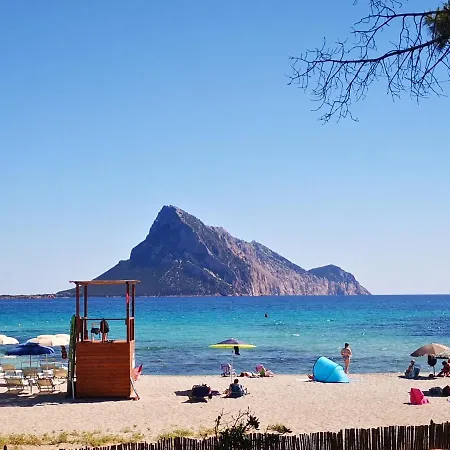 Vista Tavolara - Sardegna 公寓 *