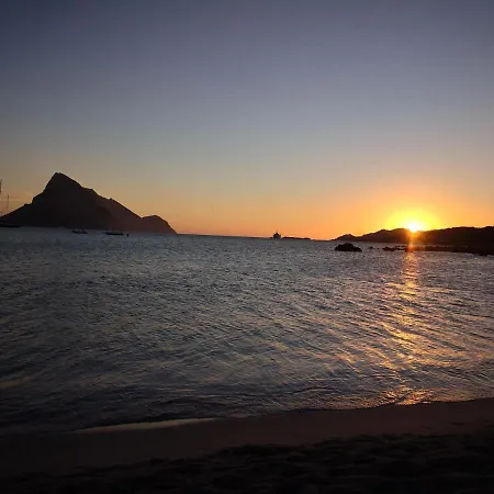 Vista Tavolara - Sardegna *