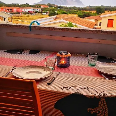 Vista Tavolara - Sardegna Apartment Vaccileddi